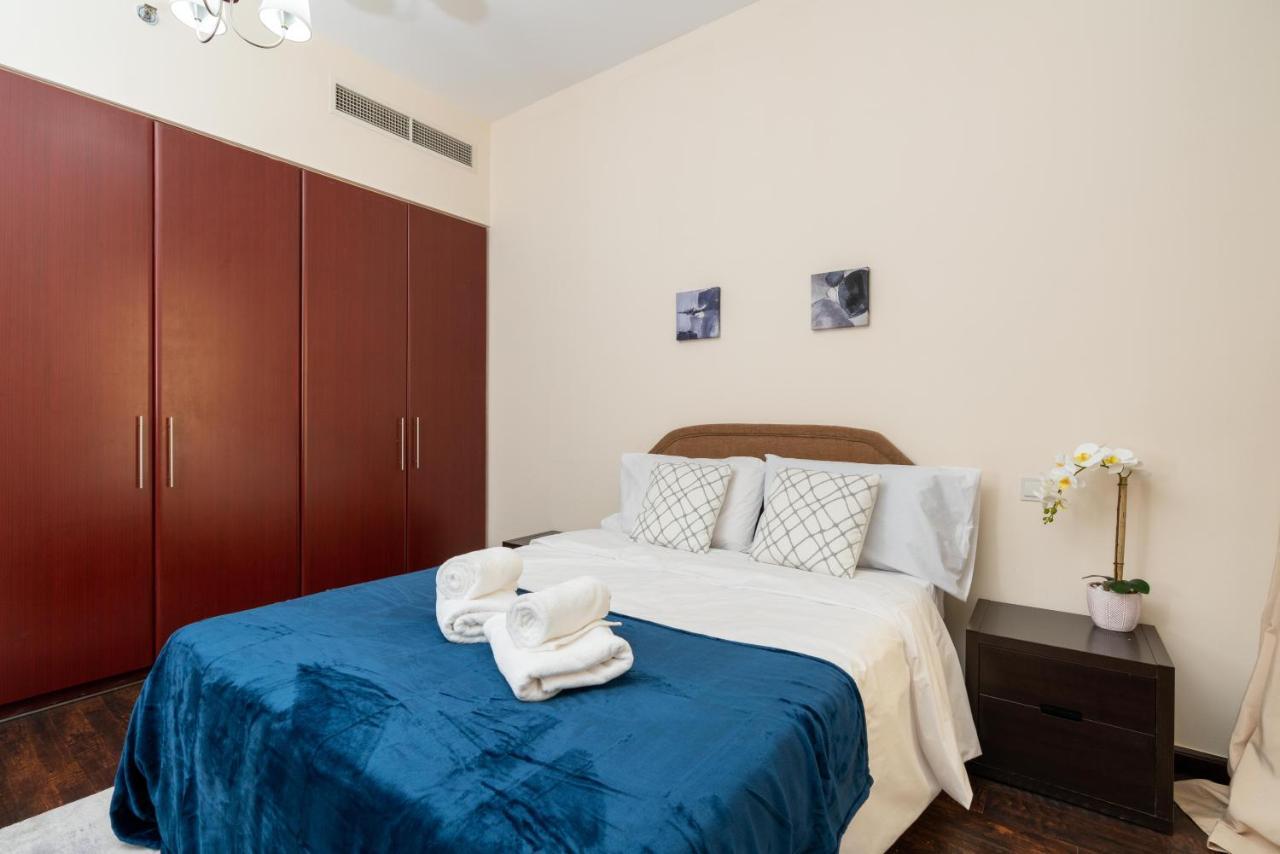 Spacious 5 Beds 3 Min From The Jbr Beach Dubai Ngoại thất bức ảnh