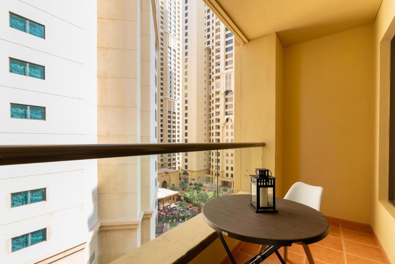 Spacious 5 Beds 3 Min From The Jbr Beach Dubai Ngoại thất bức ảnh