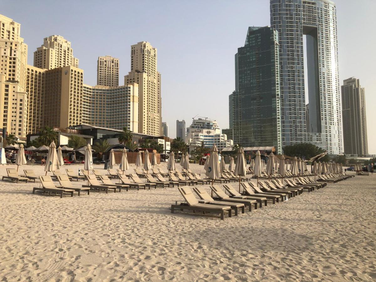 Spacious 5 Beds 3 Min From The Jbr Beach Dubai Ngoại thất bức ảnh