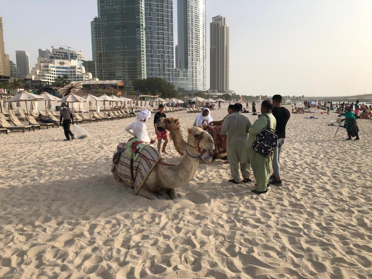 Spacious 5 Beds 3 Min From The Jbr Beach Dubai Ngoại thất bức ảnh